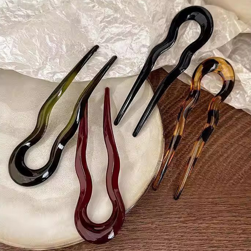 Elegant Acrylic U-shaped Hairp - Tech Accessories Women ulasan dan harga