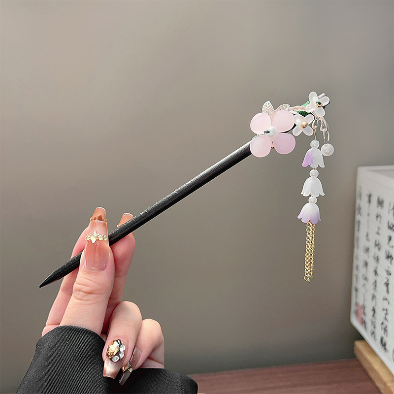 Classic Tassel Hair Stick Blac - Tech Accessories Women ulasan dan harga